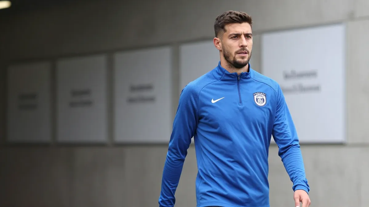 Brackley Town's defensive options improve as Josh Tomlinson returns from suspension ahead of Saturday's National League...
